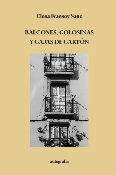 Balcones, golosinas y cajas de cartón