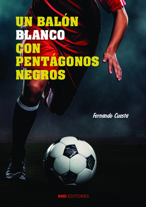 Un balón blanco con pentágonos negros